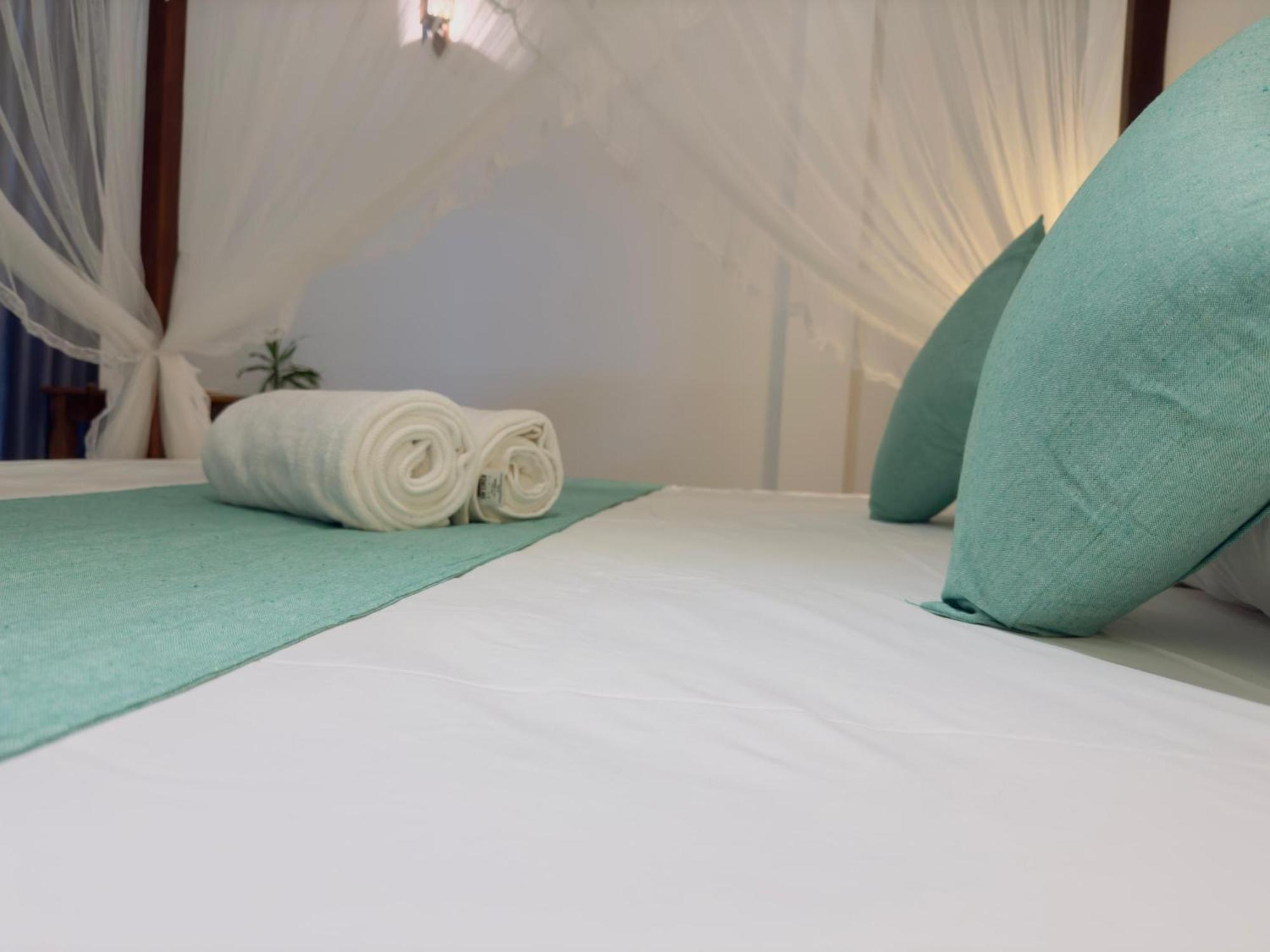 Hotel New Ocean Breeze Madiha Matara Zewnętrze zdjęcie