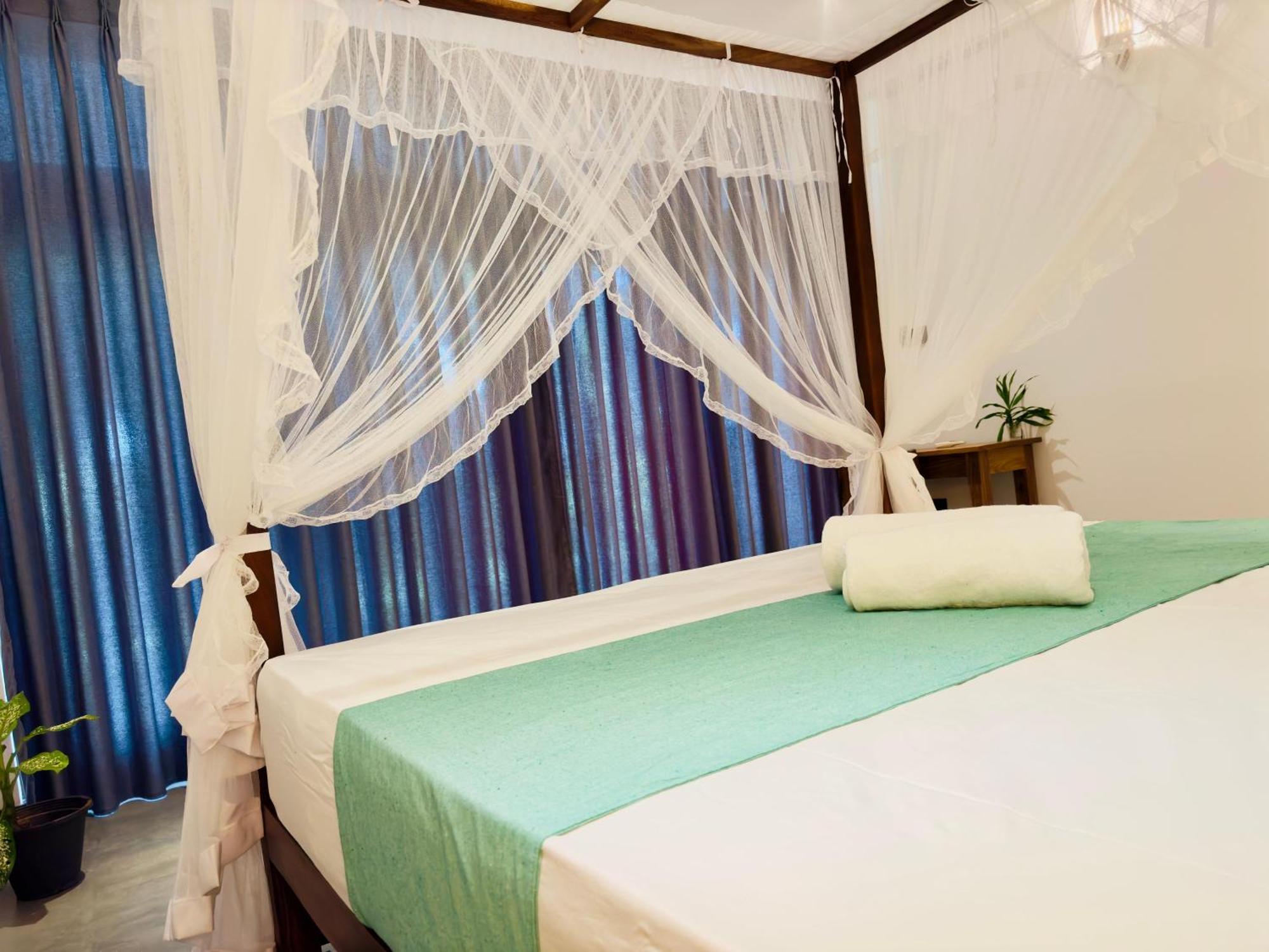Hotel New Ocean Breeze Madiha Matara Zewnętrze zdjęcie