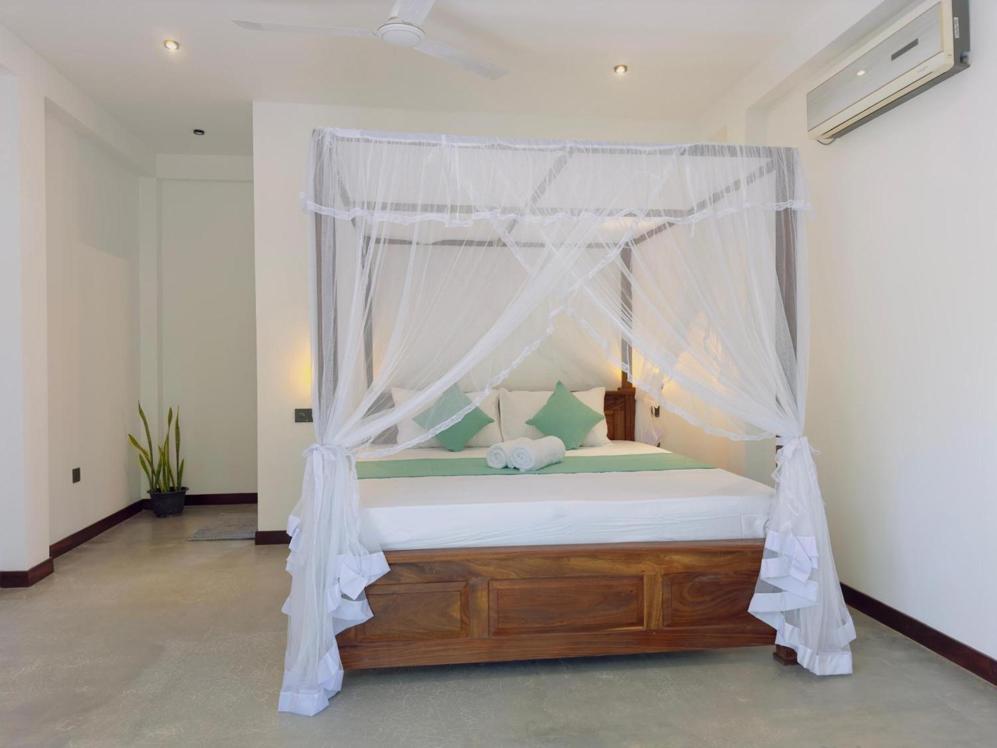 Hotel New Ocean Breeze Madiha Matara Zewnętrze zdjęcie